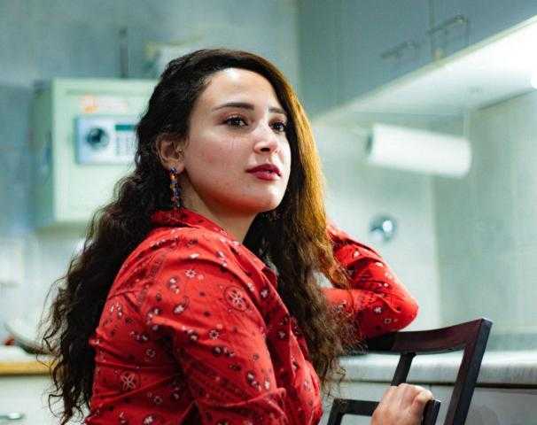 بخطوات محسوبة.. شروق عبدالعزيز أهم المؤثرين الكوميديين في الإمارات