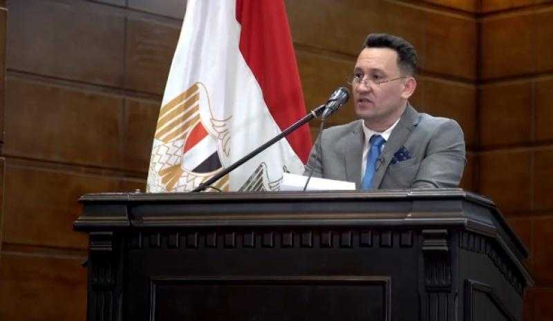 خبير اقتصادي يكشف مكاسب مصر بعد منح الاتحاد الافريقي عضوية دائمة بمجموعة العشرين