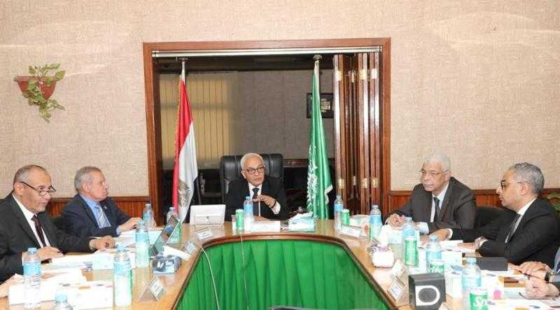 حجازي يترأس اجتماع مجلس إدارة المركز القومي للامتحانات والتقويم التربوي