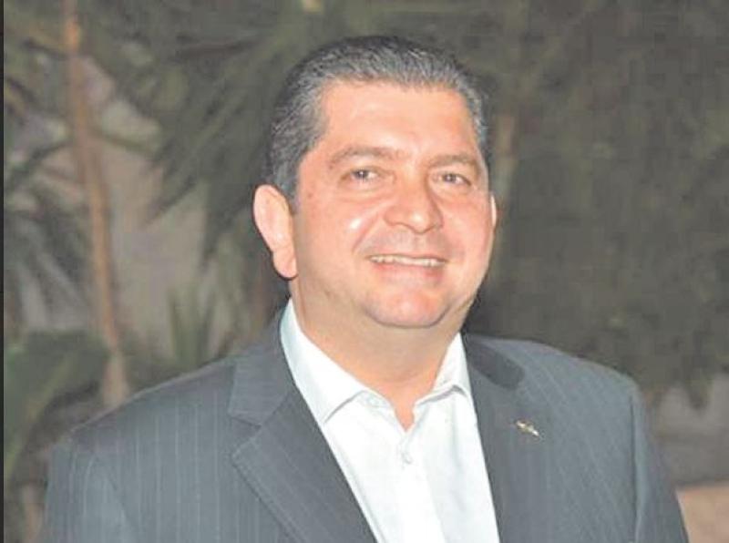 الرئيس التنفيذي لميناڤيل للقري السياحية