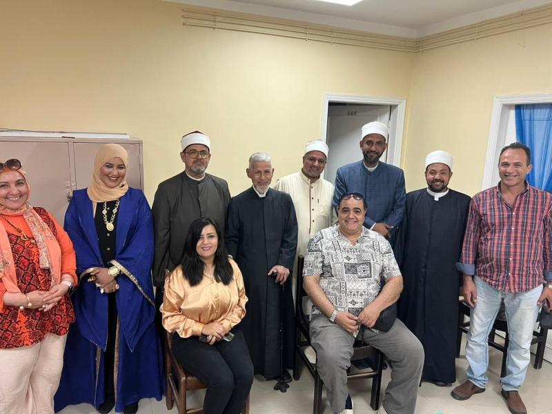 بيت العائلة المصرية بالإسماعيلية يهنئ الأنبا " مكاريوس توفيق " بعيد ميلاده وتذكار السيامة