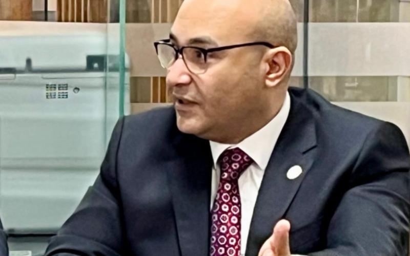 أحمد حماد: تصريحات ترامب بشأن عبور السفن الأمريكية ”تجاوز غير مقبول للقانون الدولي”