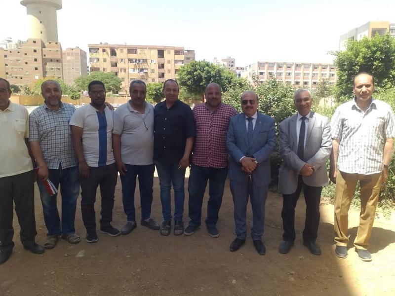 "مؤسسة الجمل للتنمية تدعم النشاط الصيفي بمدرسة جرجا بتطوير شامل للملعب"
