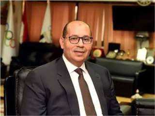 الأهلي يهنئ ياسر إدريس أول مصري يتقلد منصب نائب رئيس الاتحاد الدولى للسباحة.. ويصفه بالإنجاز المشرف للرياضة المصرية