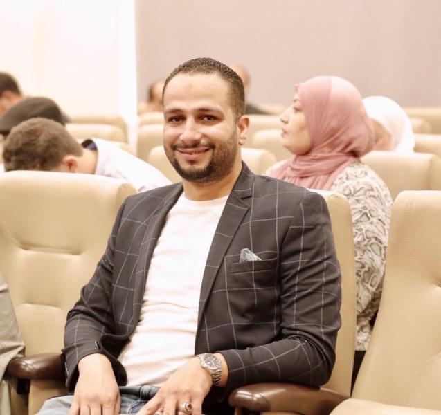 الكاتب الصحفي إبراهيم الريدي