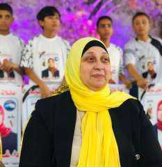 بحفاوة كبيرة .. أهالي الرياض يستقبلون الدكتورة غادة النحاس