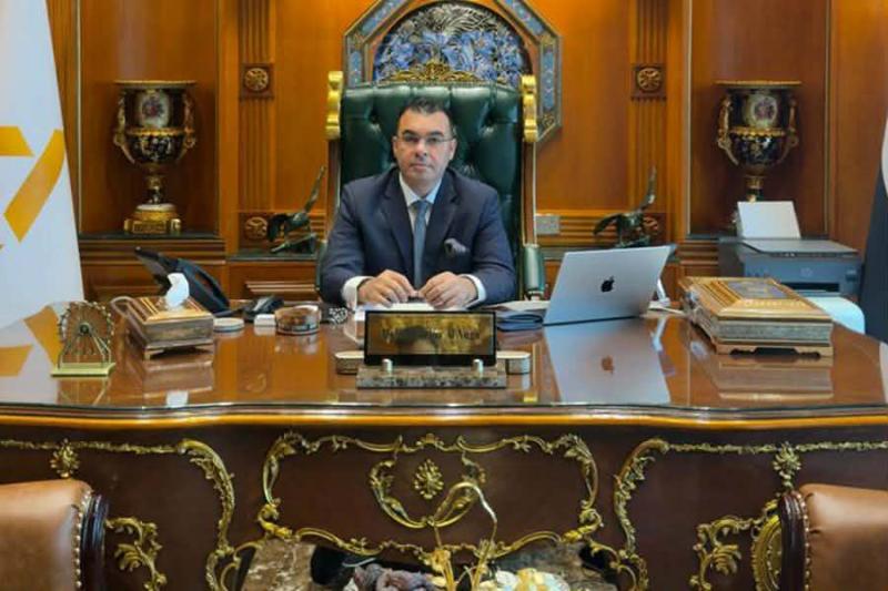 أبو النجا للتطوير العقاري: مبيعات دبي العقارية تتجه لكسر حاجز الـ 700 مليار درهم بنهاية 2025