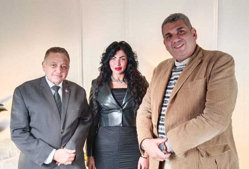 رئيس الحزب الاتحادي الدبمقراطي: نقف علي مسافة واحدة من كل الاشقاء في السودان ونعمل معهم علي ايجاد حل مدني سلمي للصراع