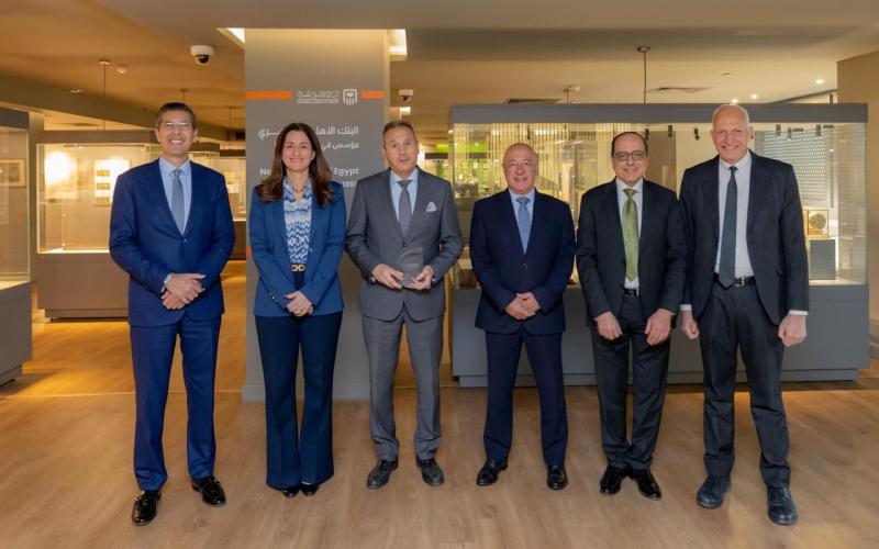 أفضل صفقة مصرفية مستدامة في مصر ” لعام 2025   البنك الأهلي المصري يحصد جائزة من مؤسسة Euromoney العالمية