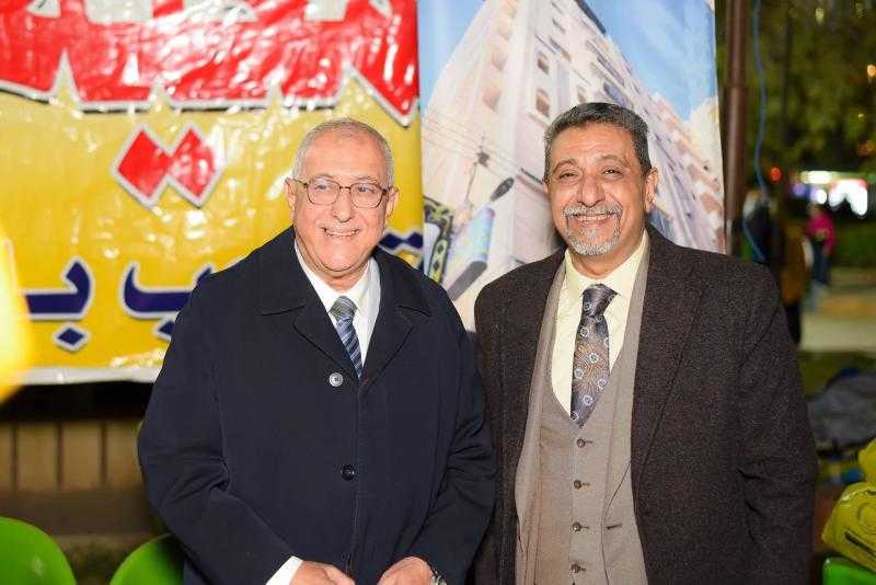 بمشاركة المهندس أيمن حافظ عفره.. إفطار جماعي وتوزيع ملابس العيد لإسعاد مئات الأسر بطنطا