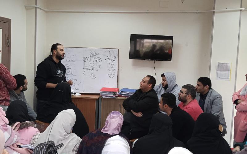 مدير الإدارة الصحية بسيدي سالم يتابع اللمسات النهائية بوحدة تيده